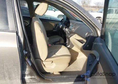 2009 Toyota Rav4 z USA, uszkodzony, nr VIN JTMZF33V595010621